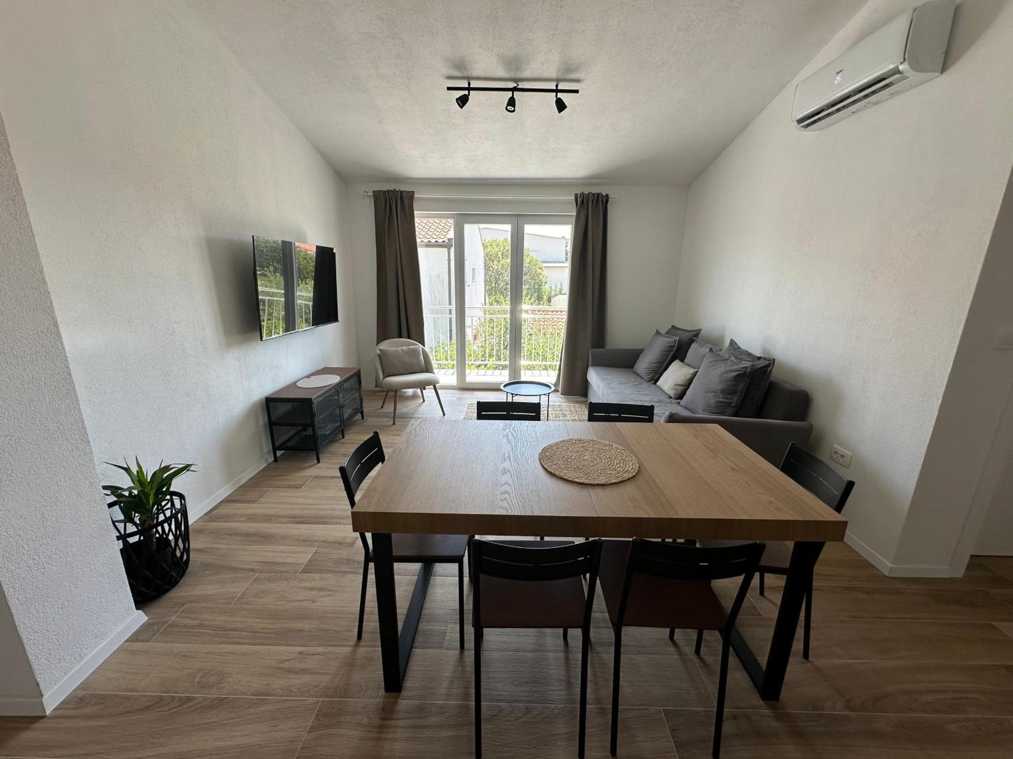 Climber Apartment สตารีกราด-ปาเคลนีซา ภายนอก รูปภาพ